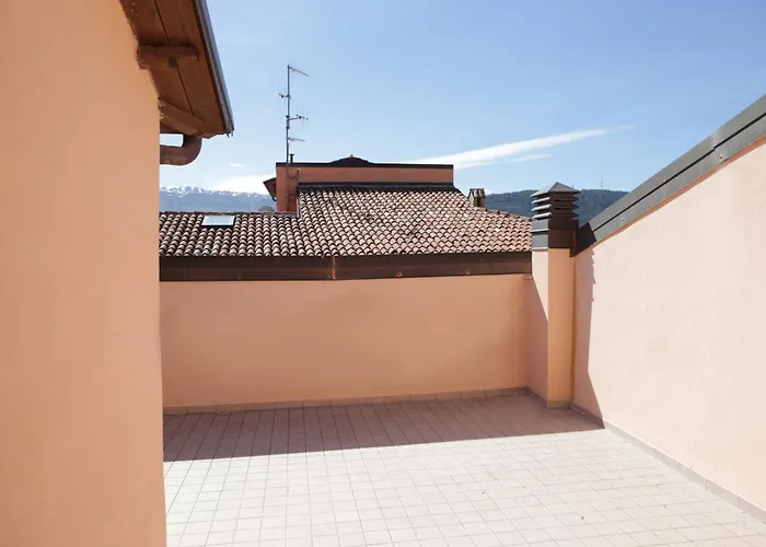 Apartment Eden2 LʼAquila